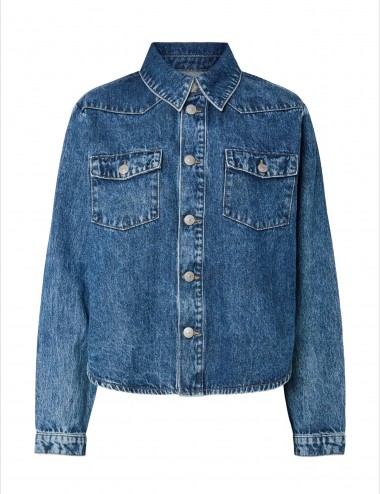 Pctasha sobre camisa denim