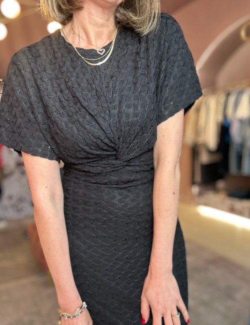 Visolira vestido negro encaje