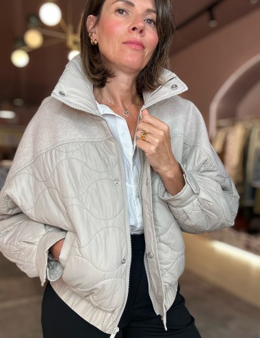 Vialfie bomber piedra