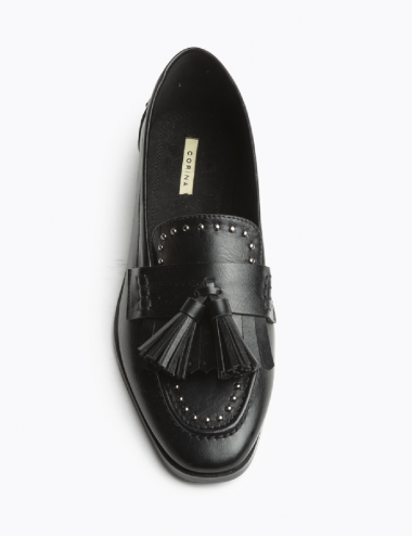 Mocasín tachuelas negro