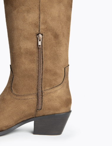 Campera efecto serraje camel